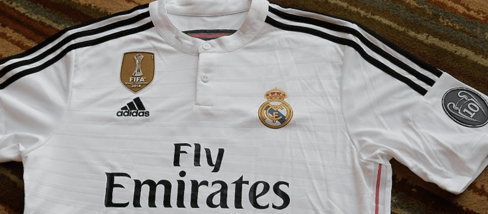 La afición crítica con Adidas por la nueva camiseta del Real