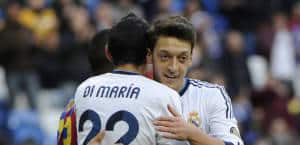 Özil y Di María en sus años como jugadores blancos / Agencias