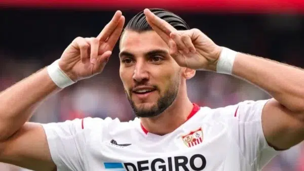 Rafa Mir Valencia