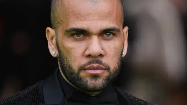 Dani Alves borracho