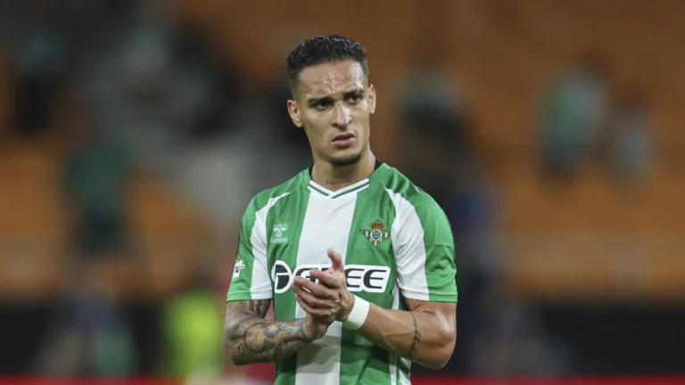 Imagen destacada sobre Real Betis recibe oferta de 50M€ por Antony
