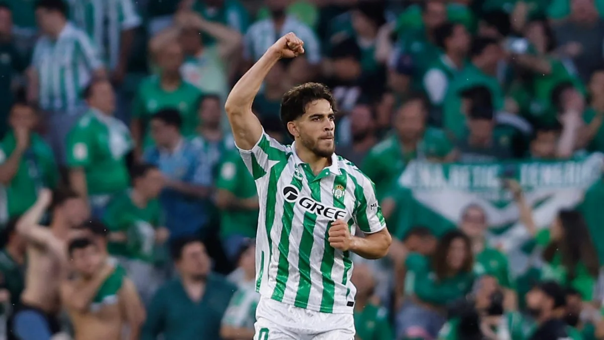 Imagen destacada sobre Ez Abde could leave Betis for Newcastle