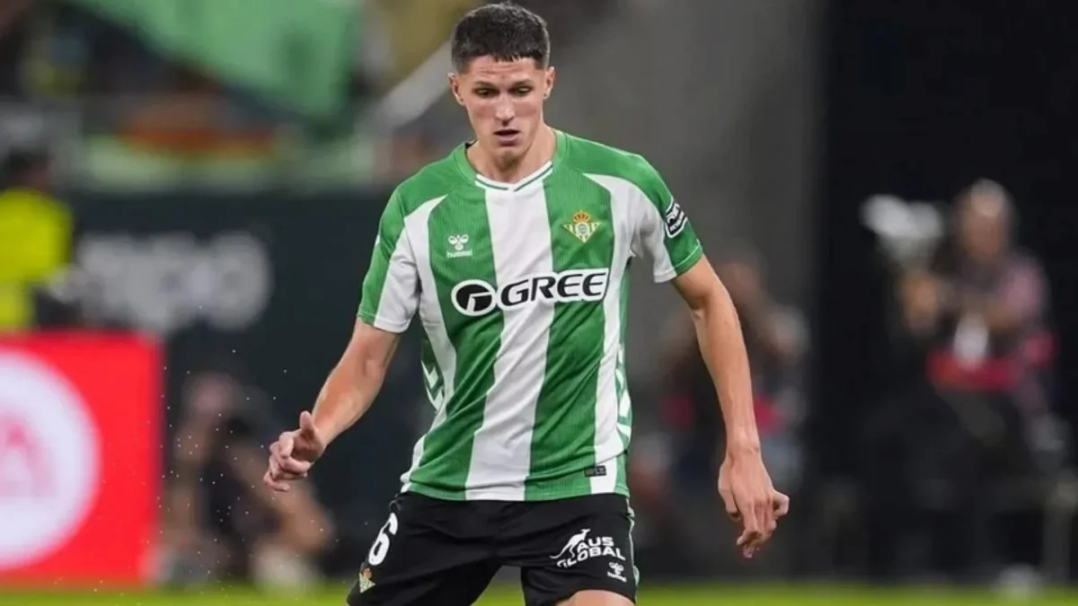Imagen destacada sobre Sergi Altimira, futuro incierto en el Real Betis