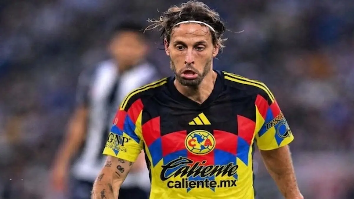 Sergio Canales con la camiseta del Racing de Santander en su etapa de formación en las categorías inferiores del club