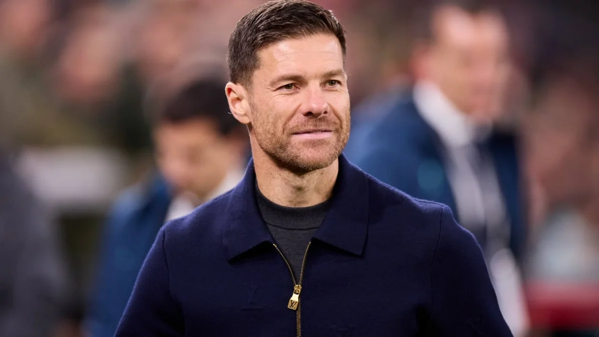 Imagen destacada sobre Xabi Alonso amenaza al Real Madrid con su primer gran fichaje para el Chelsea