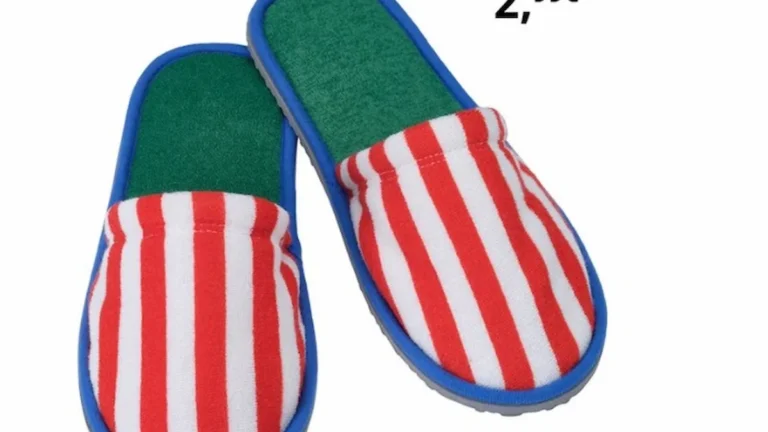 Imagen destacada sobre Ikea despide a Griezmann con sus pantuflas colchoneras Pantuflas colchoneras de Ikea junto a un cart