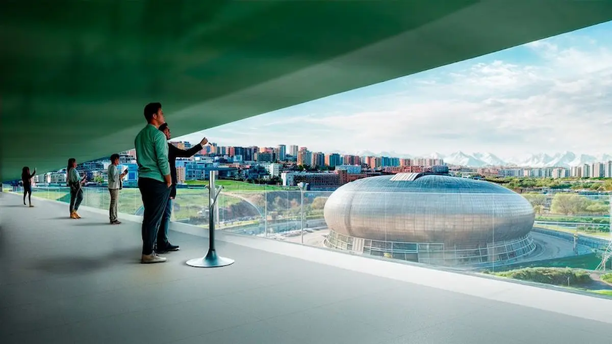 Vista aérea del estadio de El Sardinero en Santander, con el entorno urbano y la cubierta en obras.