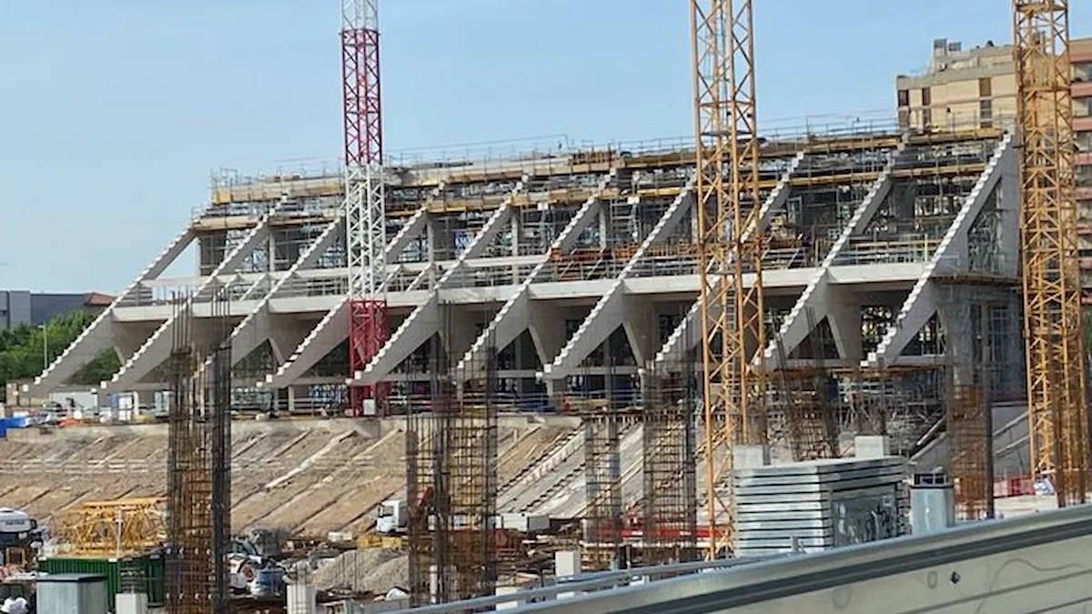 Imagen destacada sobre https://www.elperiodicodearagon.com/real-zaragoza/2026/05/06/unica-ventaja-economica-descenso-primer