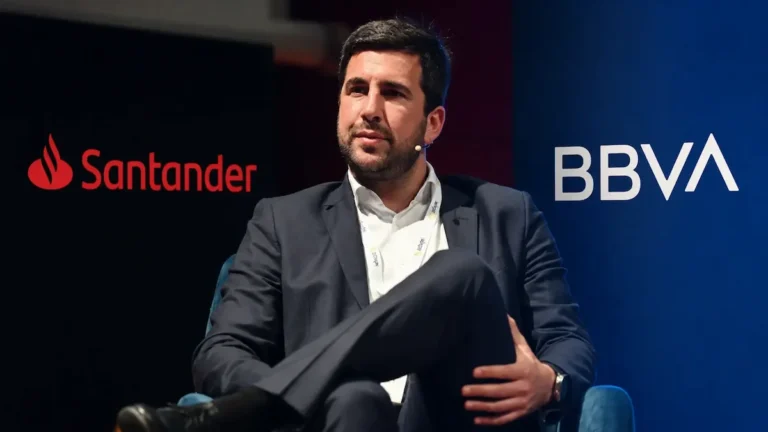 Imagen destacada sobre Santander y BBVA deniegan el aval a Riquelme para presentarse a las elecciones del Real Madrid contr