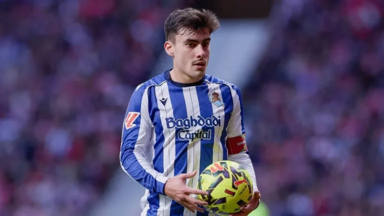Imagen destacada sobre Manchester United estudia fichar a Barrenetxea de la Real Sociedad