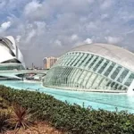 Imagen destacada sobre El Valencia CF afronta 2026-2027 con superávit, tope de 95,6 millones y la hipoteca del Nou Mestalla