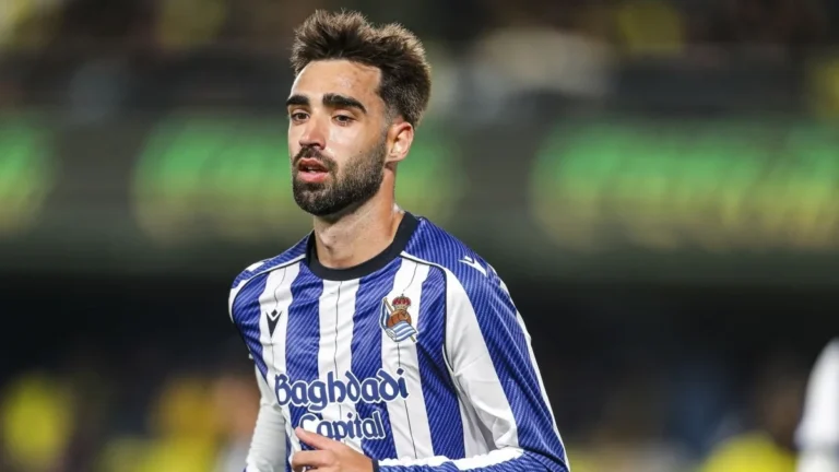 Imagen destacada sobre El Celta va a por el fichaje de Brais Méndez / Eldesmarque Brais Méndez vuelve a aparecer en el rada