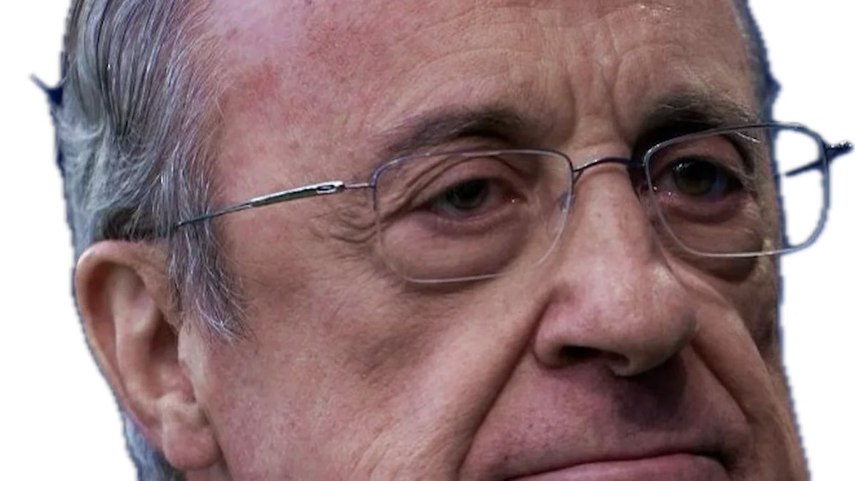 Florentino Pérez con gesto serio en una comparecencia del Real Madrid