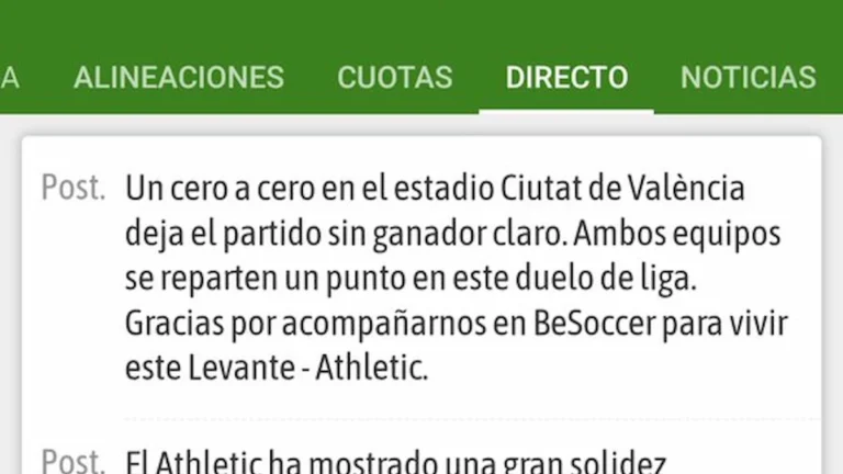 Captura de la app BeSoccer con el Levante-Athletic marcado como aplazado y el directo lleno de publicaciones automáticas que narran un empate a cero